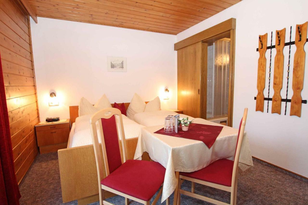Pension Delacher Ried im Oberinntal Exterior photo