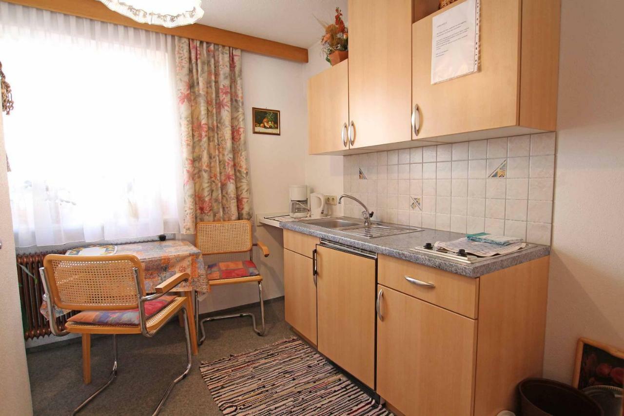 Pension Delacher Ried im Oberinntal Exterior photo